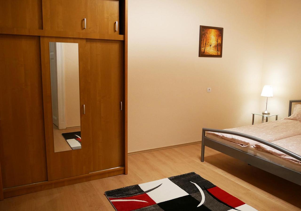 Casamia-Elegant Central Vaci St.Apt Budapest Exterior photo